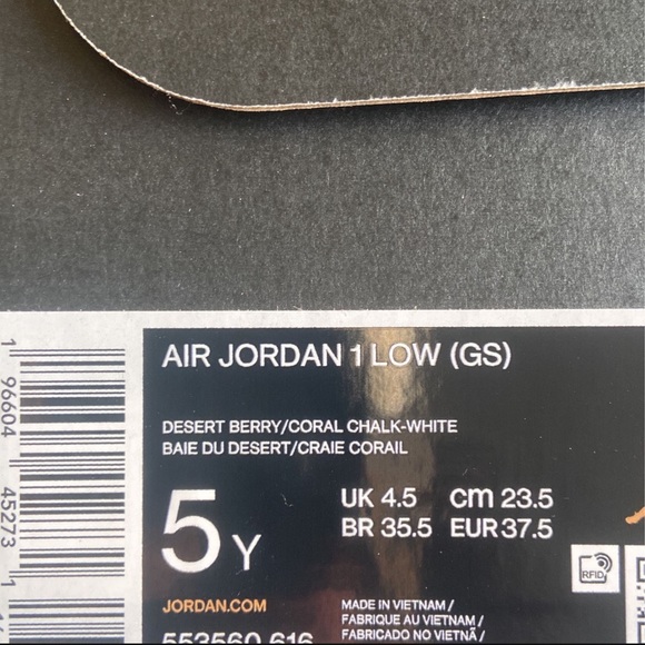 *SOLD* Jordan 1 low GS - Picture 5 of 5
